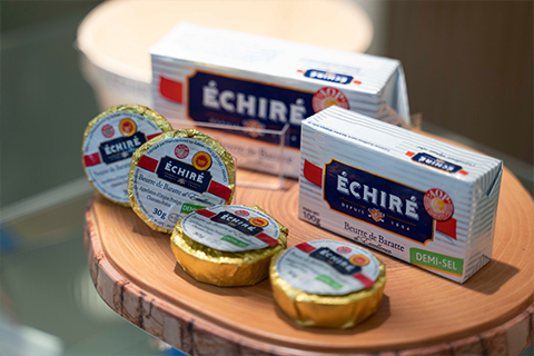 AOP認定フランス産発行バター「エシレ」